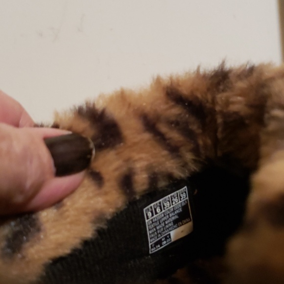 Skechers memory foam slip on. NWOT - Picture 3 of 4